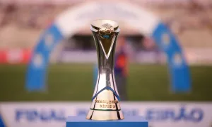 Morada FM — A Confederação Brasileira de Futebol (CBF), divulgou os grupos do Campeonato Brasileiro da Série D. Ao todo, 96 equipes disputarão a competição, sendo 5 times do estado de Goiás, são eles; Aparecidense, Abecat, Crac, Goiatuba e Inhumas. A Série D será disputada entre os dias 05 de abril e 13 de setembro. Na primeira fase, Serão 16 grupos com 6 equipes cada. Os jogos acontecerão dentro do próprio em turno e returno. Os 4 melhores de cada grupo se classificam. Confira os grupos dos times goianos Grupo A3: Aparecidense Inhumas Luverdense -MT Primavera –MT Gama- DF Brasiliense -DF Grupo A4: […]
