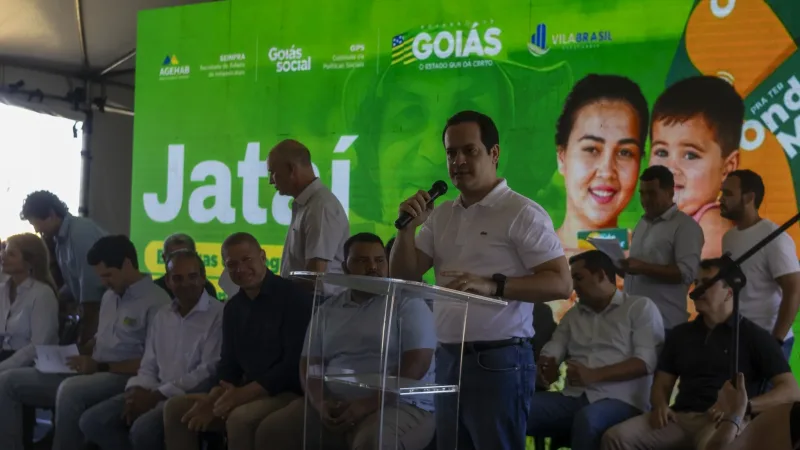 Morada FM — Jataí recebeu a entrega do condomínio horizontal Reserva Aurora, empreendimento habitacional com 711 unidades construído pela Vila Brasil Engenharia com apoio do programa estadual Pra Ter Onde Morar – Aluguel Nunca Mais. O residencial foi desenvolvido para atender à demanda habitacional da cidade, que apresenta crescimento populacional e expansão econômica nos últimos anos. Segundo dados do IBGE, Jataí possui população estimada em mais de 111 mil habitantes e registrou crescimento de 20,14% no último censo demográfico. A cidade também figura entre as maiores economias do estado. Dados do Instituto Mauro Borges apontam Jataí como a sexta maior economia de Goiás, [&hellip;]