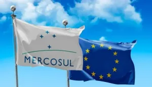 Morada FM — O acordo comercial entre o Mercosul e a União Europeia pode ampliar as exportações de Goiás, gerar empregos e abrir novas oportunidades para a indústria estadual. Ao mesmo tempo, o tratado deve aumentar a concorrência para alguns segmentos, especialmente o setor farmacêutico. As projeções constam em um estudo da Federação das Indústrias do Estado de Goiás (Fieg), apresentado na quinta-feira (29), durante a 3ª edição da Expoind, em Goiânia. De acordo com o levantamento, o estado poderá registrar até US$ 208 milhões por ano em exportações adicionais após a implementação integral das concessões comerciais. A entidade também estima a criação de […]